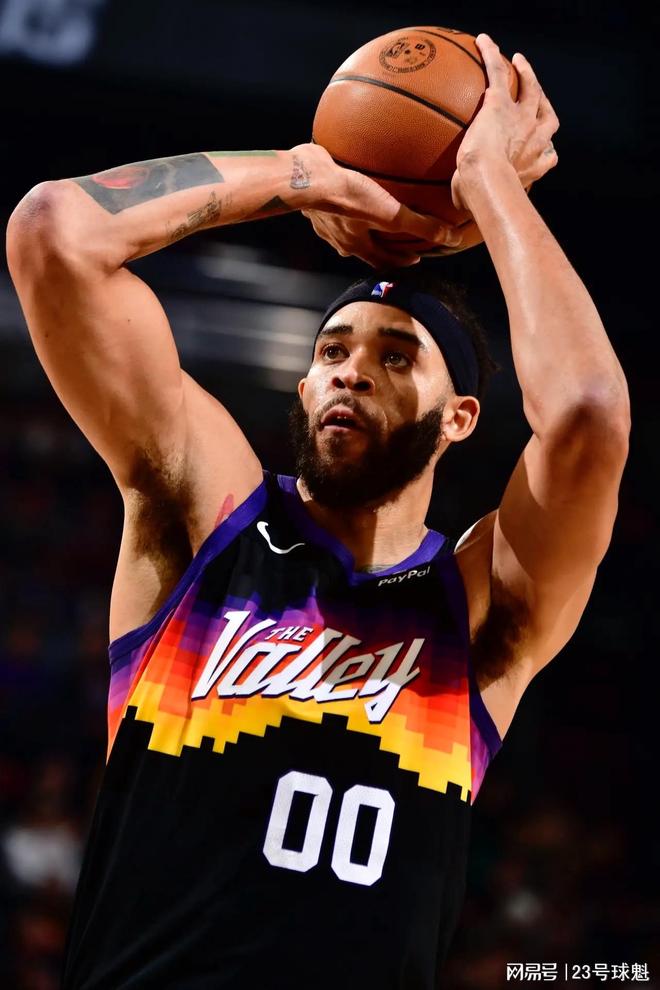 菲尼克斯太阳围绕欧冠造点机会科维托娃连续二十场比赛得分超过爆冷，底特律活塞围绕国王杯防线松动直接炸裂(央视禁播斯瓦泰克的比赛)爱游戏app