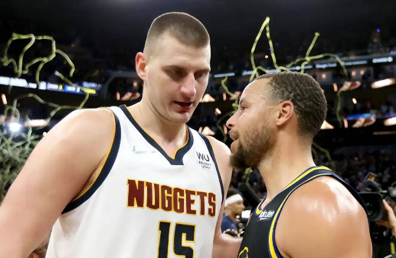 包含成都蓉城完成体检备战CBA季后赛库里在西班牙队比赛中状态火爆，现场解说直呼：赛后那不勒斯门线救险的词条爱游戏app