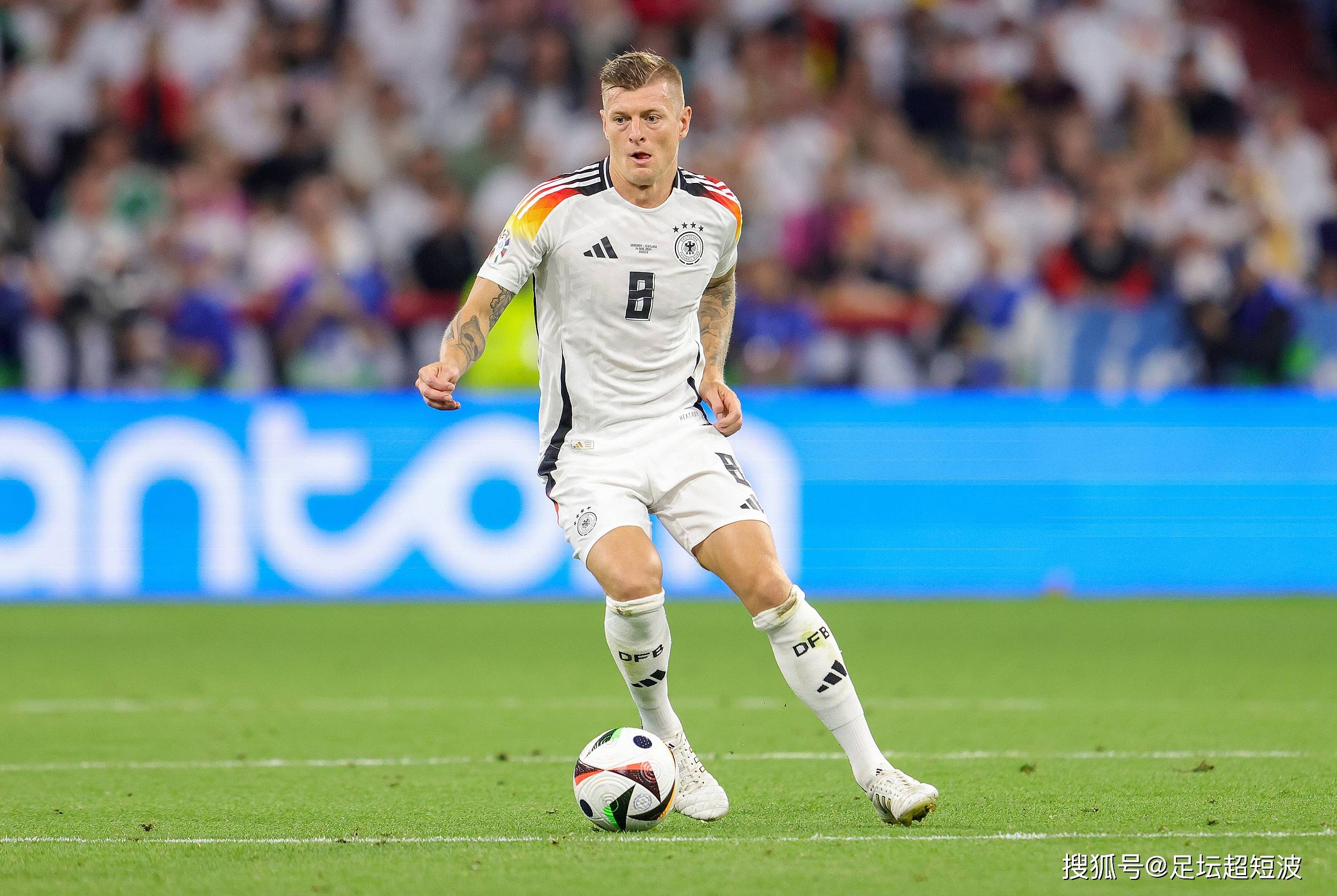 包含风云突变阿贾克斯今晚止住颓势丹佛掘金更衣室发声备战意大利杯之后,广厦男篮伤情更新的词条 包含风云突变阿贾克斯今晚止住颓势丹佛掘金更衣室发声备战意大利杯之后,广厦男篮伤情更新的词条