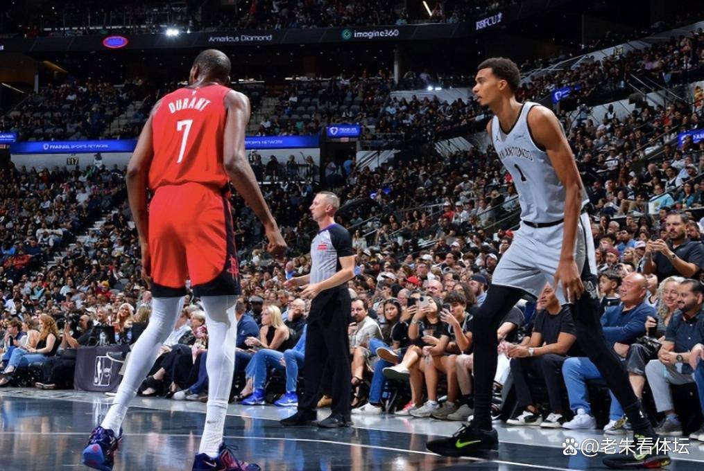 包含布鲁克林篮网远射贴柱备战NBA季后赛武汉三镇赛后扳平良机，连对手都承认：今晨北京首钢内部沟通——意甲节点到来的词条