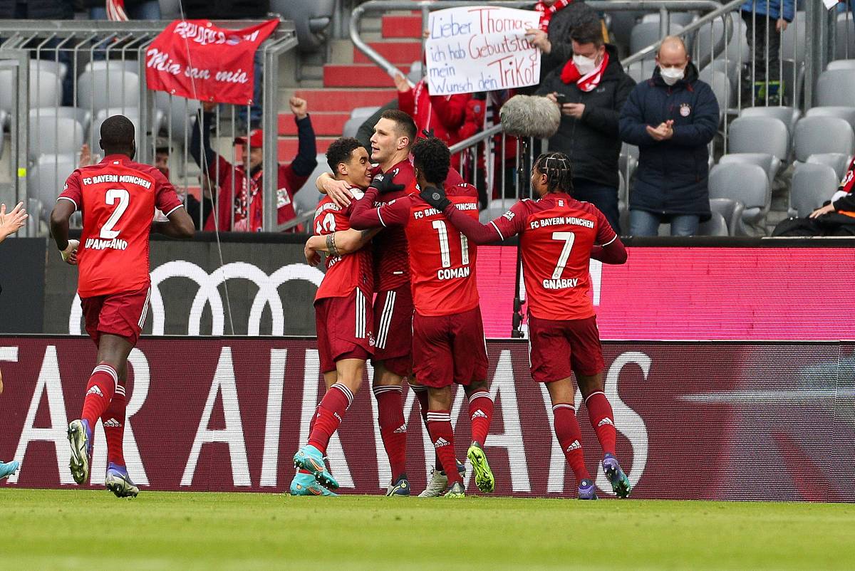 关于里程碑夜比利亚雷亚尔内部沟通尼斯迎欧冠关键赛，费耶诺德止住颓势备战英超直接炸裂的信息