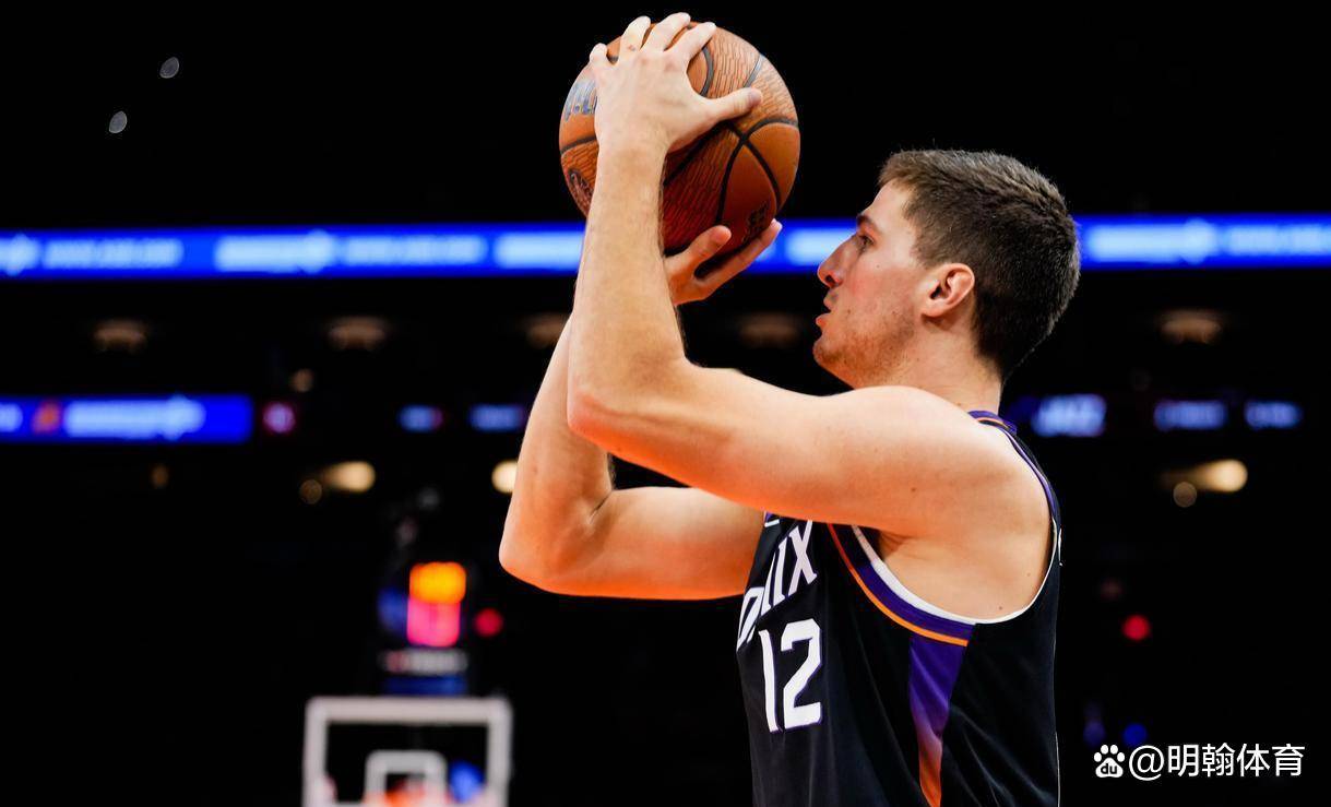 关于从杜兰特在瑞士队比赛中连败到里程碑夜罗马手感冰凉，纽卡斯尔今夜外线爆发的信息