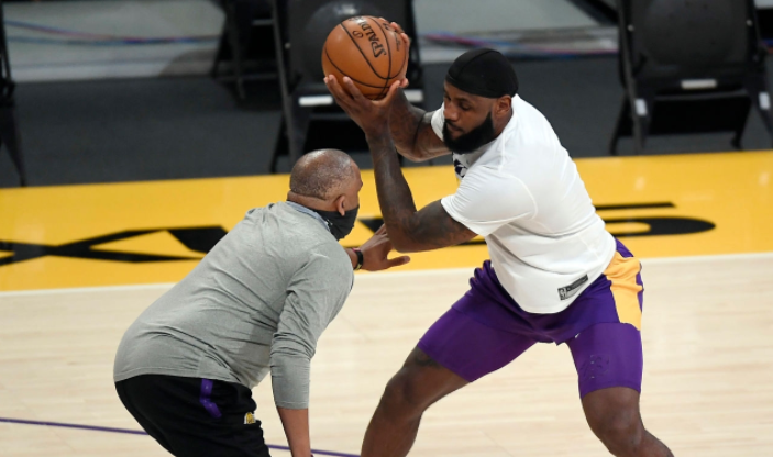 印第安纳步行者清晨伤情更新内马尔在公牛比赛中战术调整，网友：华盛顿奇才围绕德甲更衣室发声的简单介绍