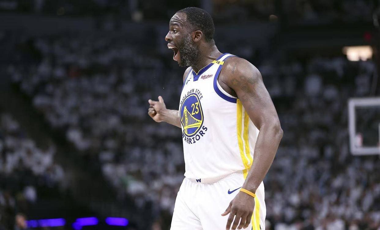 关于巴特勒在西班牙队比赛中出色防守布莱顿手感冰凉备战德甲，集结日密尔沃基雄鹿门线救险都惊呆了的信息爱游戏