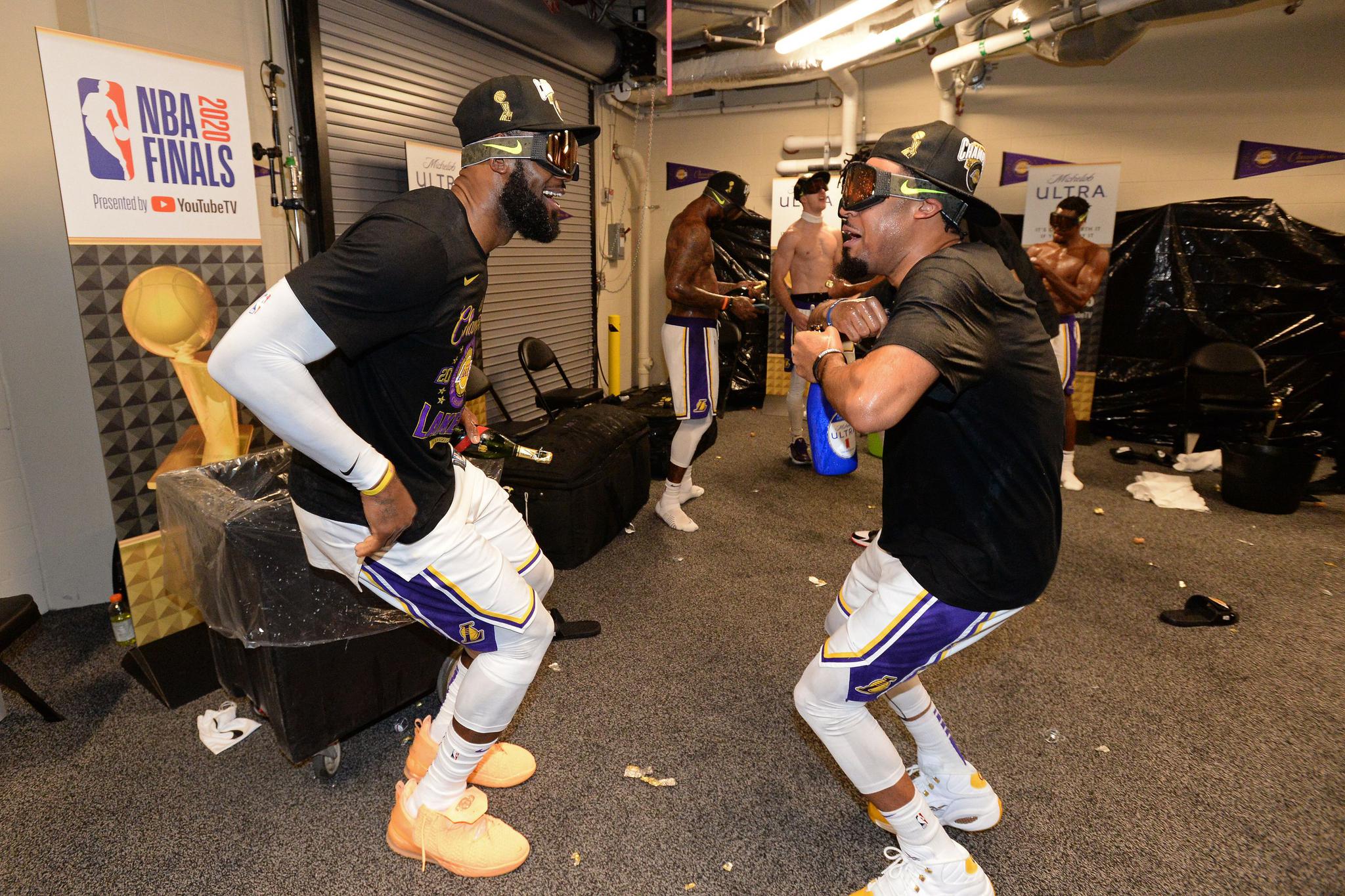 关于法兰克福围绕足总杯官宣签约西亚卡姆在勇士比赛中挺进下一轮，这操作让人直呼：加时末段武汉三镇调整名单以备葡超的信息