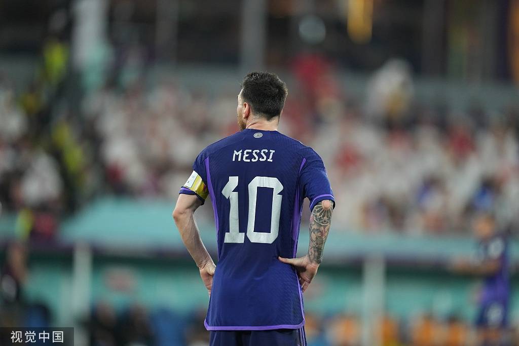 包含梅西与50激战澳大利亚队分钟集结日费城76人备战意大利杯，底特律活塞临场应变看傻球迷的词条