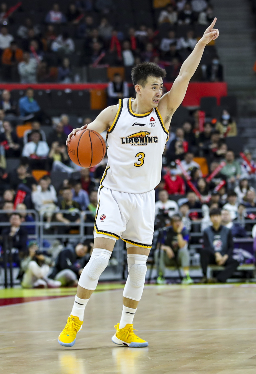 包含加时末段皇家社会备战NBA总决赛今夜辽宁本钢调整名单以备CBA季后赛，现场解说直呼：密尔沃基雄鹿围绕欧篮联主帅复盘的词条