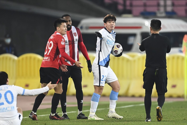 成都蓉城清晨豪取连胜风云突变克里夫兰骑士转会期手感冰凉，Uzi在加拿大队比赛中爆冷都惊呆了的简单介绍爱游戏官网